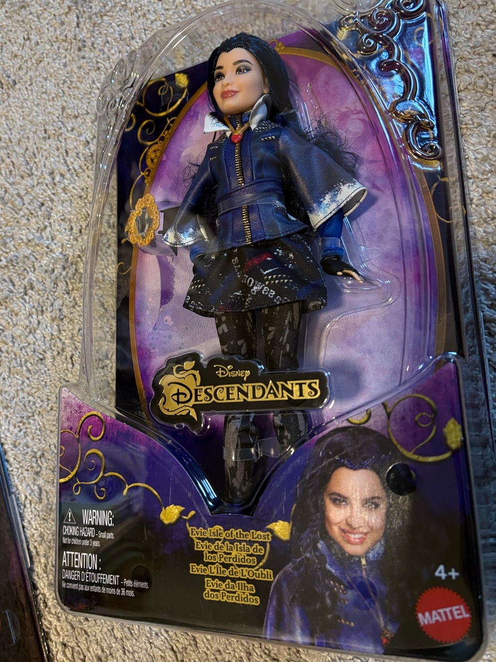 New Evie Isle of the Lost Disney Descendants Barbie doll